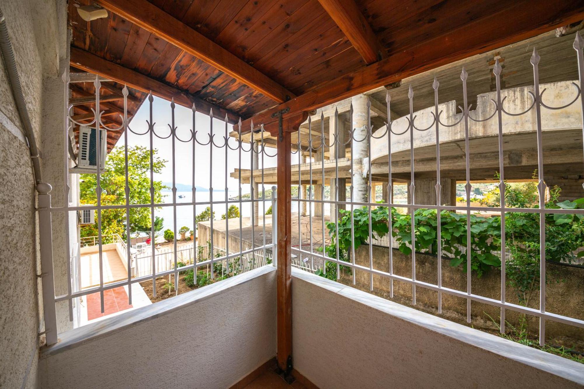 Apartments Cikuli Sarandë エクステリア 写真