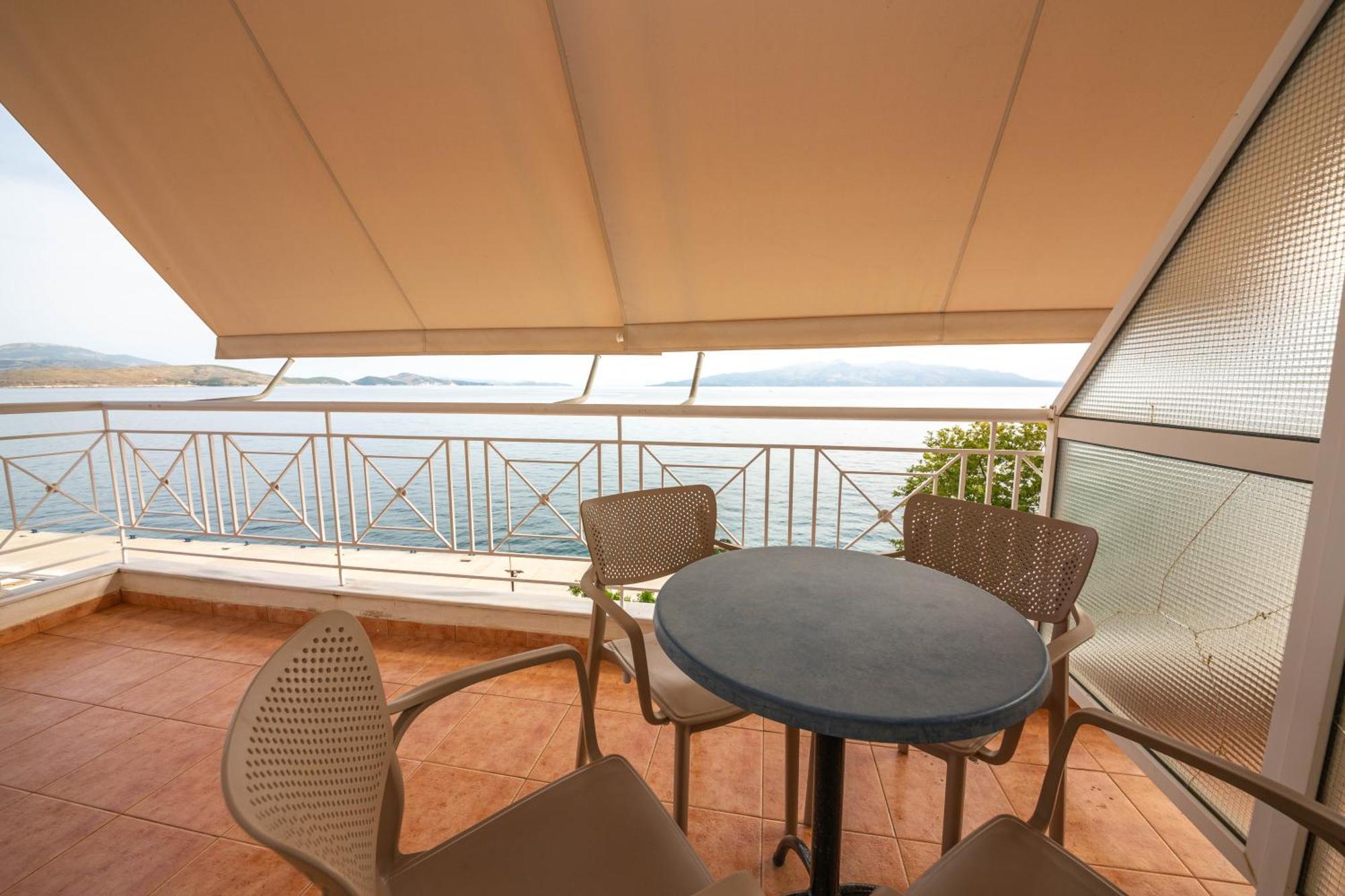 Apartments Cikuli Sarandë エクステリア 写真