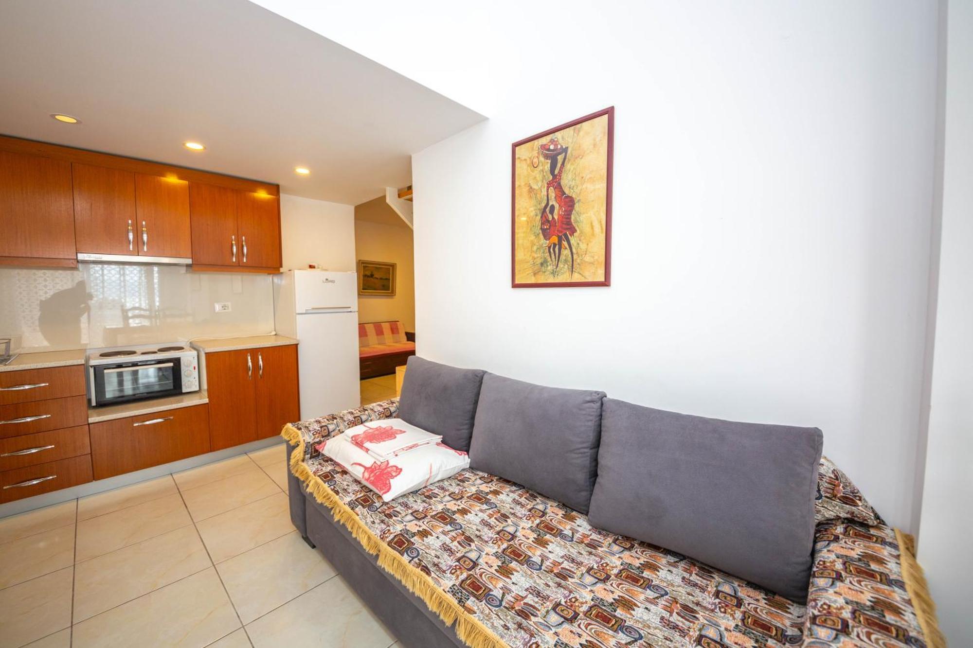 Apartments Cikuli Sarandë エクステリア 写真