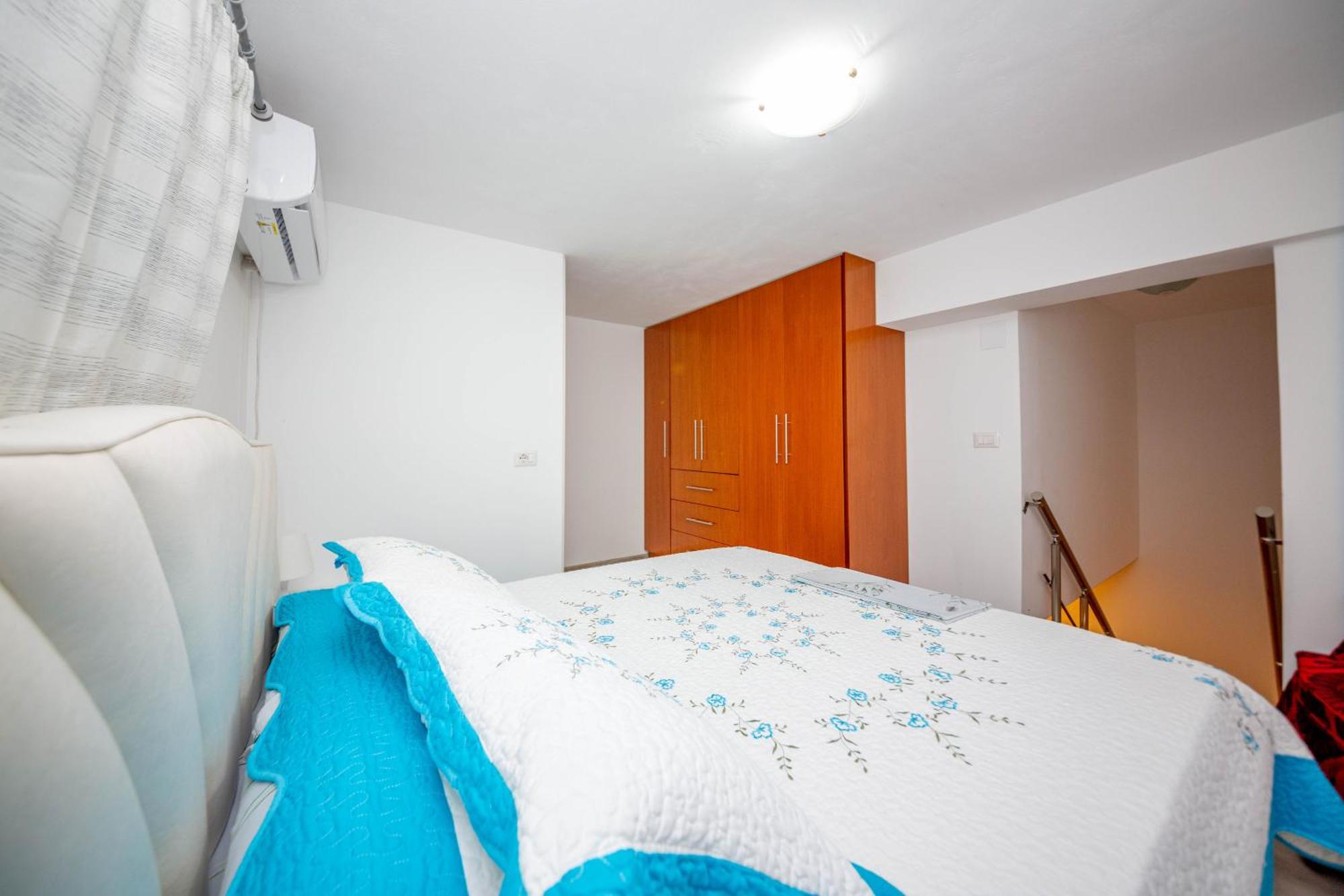 Apartments Cikuli Sarandë エクステリア 写真