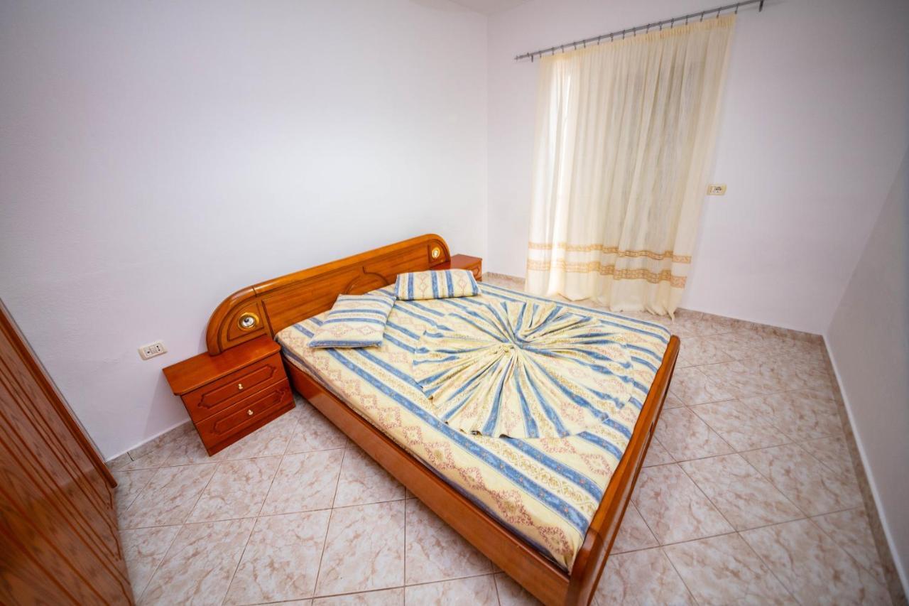 Apartments Cikuli Sarandë エクステリア 写真