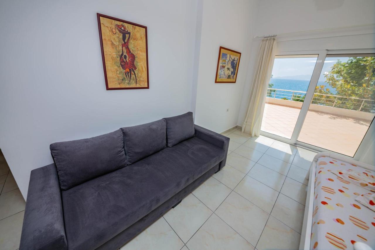 Apartments Cikuli Sarandë エクステリア 写真